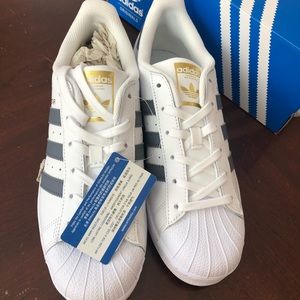 SuperStar foundation J  size 6.5 adidas shoes